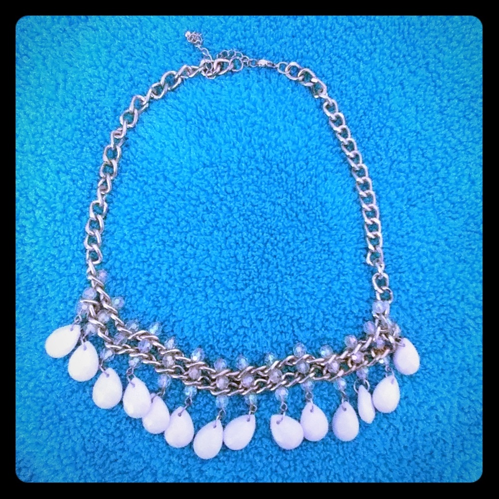 Statement necklace